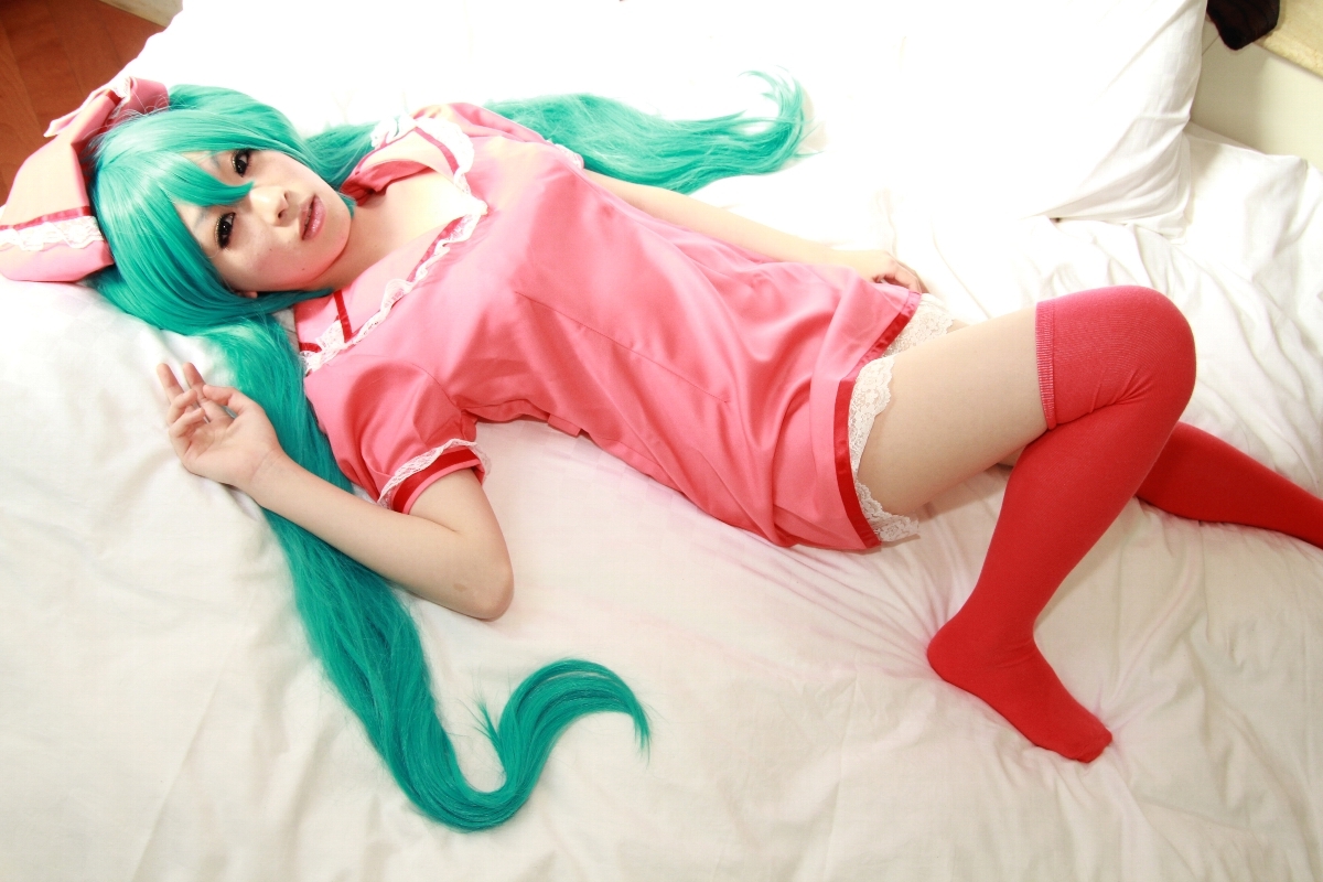 [Cosplay] Vocaloid Sexy Nurse Hatsune Miku